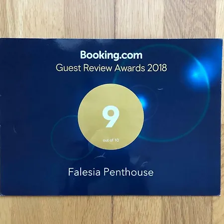 Falesia Penthouse אלבופיירה